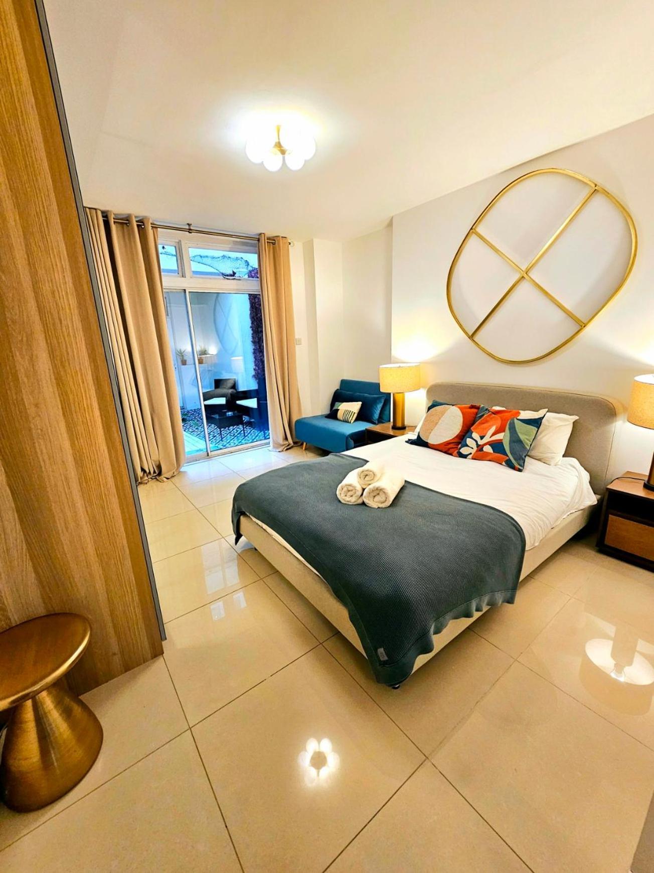 Modern Hyde Park Home With Private Entrance & Private Back Patio Near Bayswater & Paddington Stations ロンドン エクステリア 写真